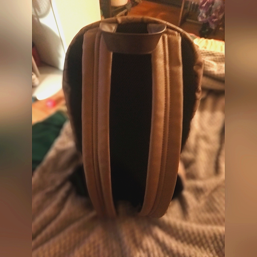 Guess Backpack - Picture 3 of 4